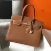 ERQ88987[7118]