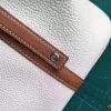ERU57082[9293]