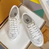WS175372[9417]