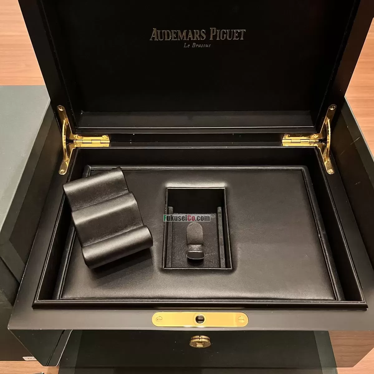 オーデマピゲAUDEMARS-PIGUET-BOX[1]