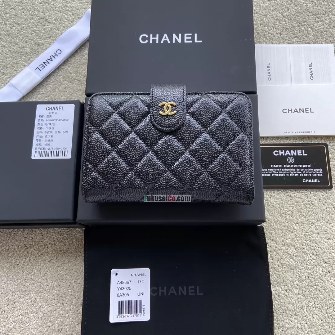 CHANELシャネル二つ折り財布コピー A48667 完売必至