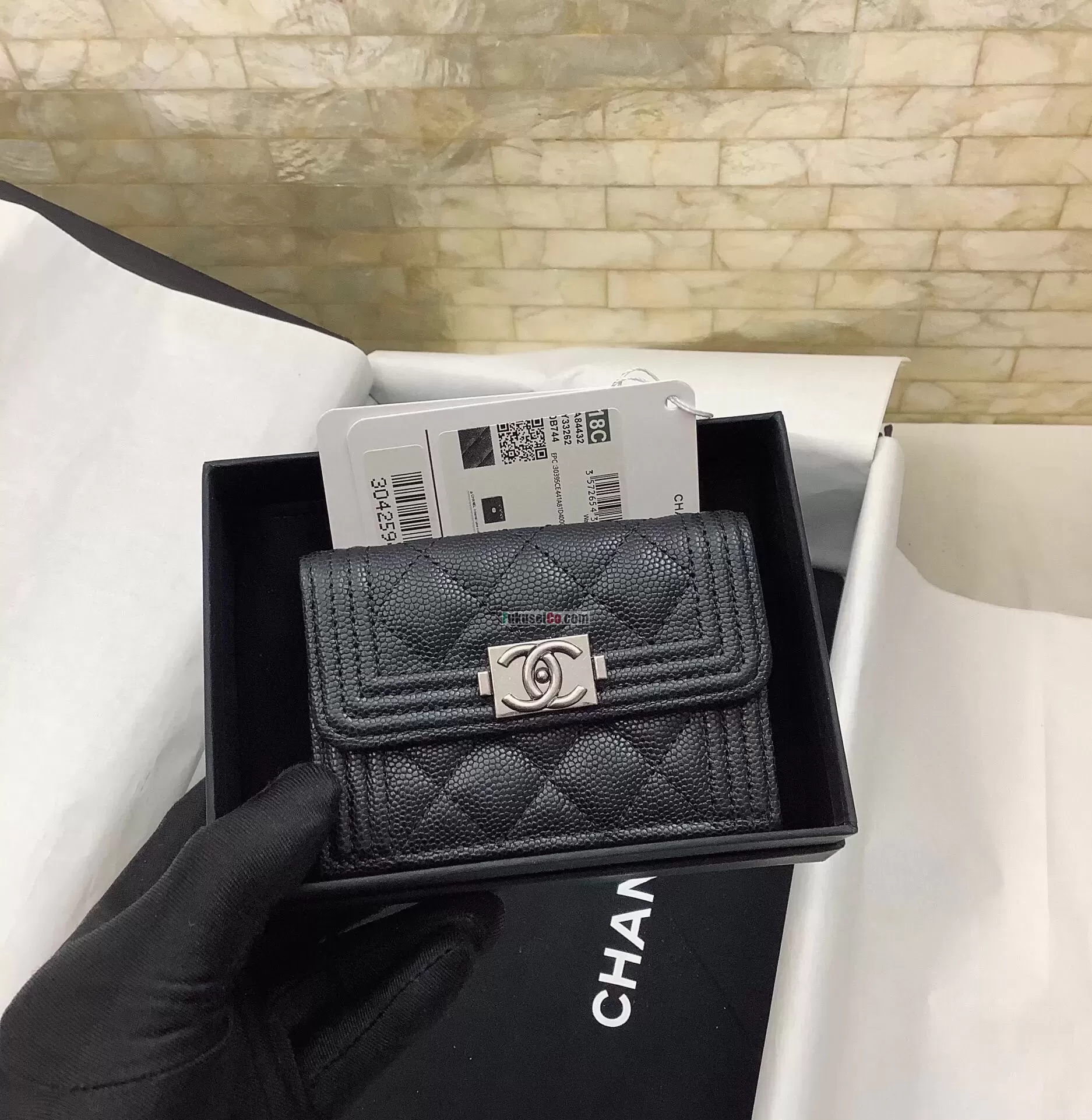 シャネル財布コピー スモールフラップウォレット 三つ折財布 A84432