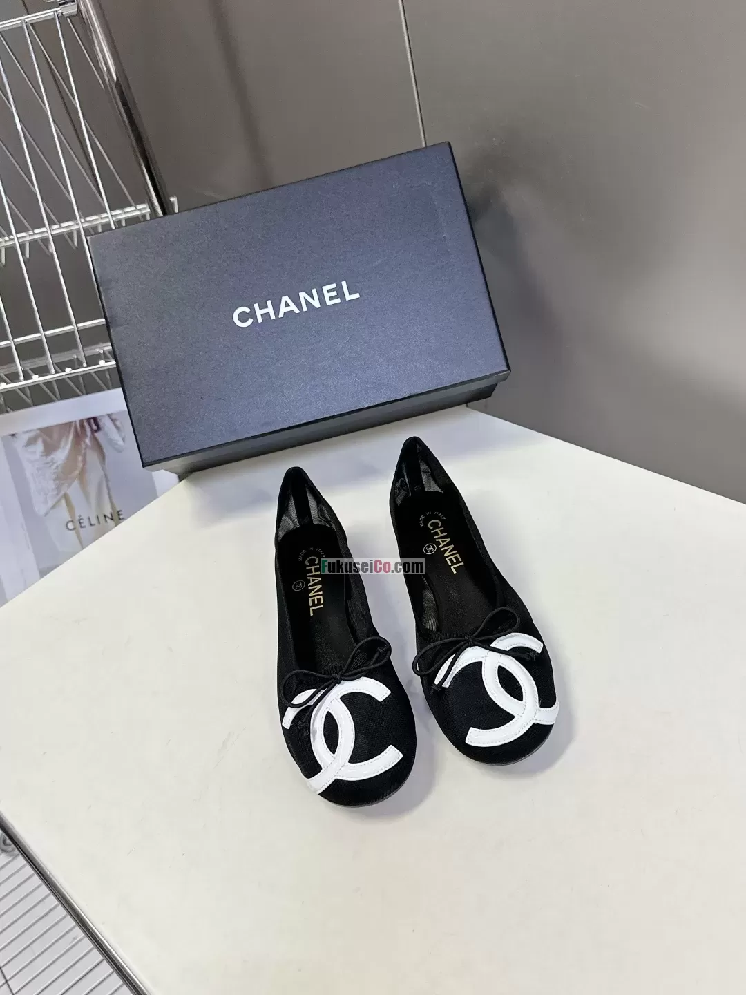 ♪ 可愛い CHANELの最新中古コンポンバレリーナコピーブランド H779201