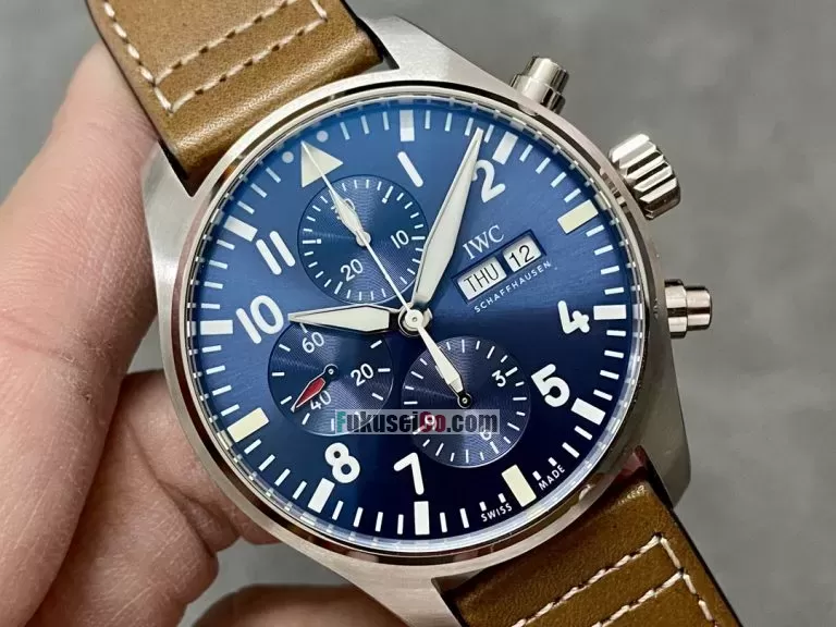 IWC 激安 パイロット・ウォッチ・クロノグラフ IW377714/IW377709 【ZF工場出品】早い者勝つ